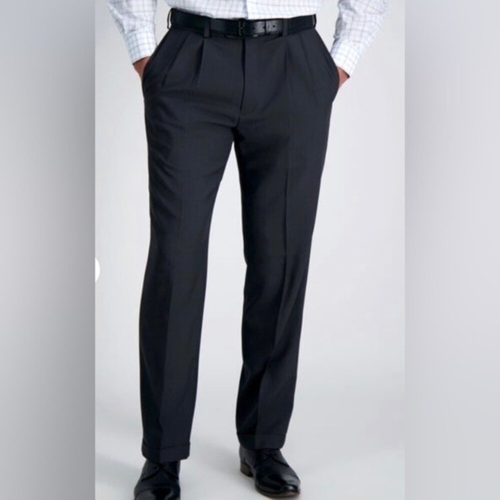 Men’s Haggar E-Clo classic fit pleated dress pant black NWT 32Wx 32L expandable